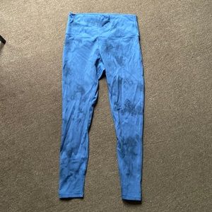 Yee yee blue tie dye leggings